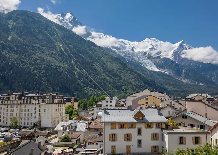 알피나 에클렉틱 호텔