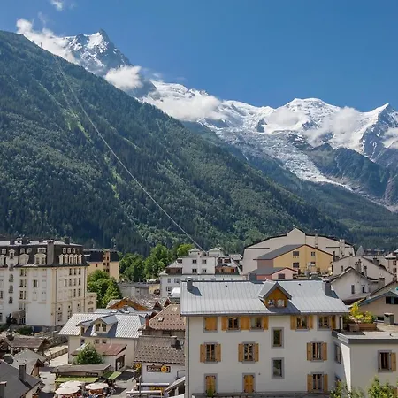 Alpina Eclectic Hotel