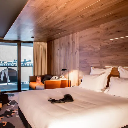 Alpina Eclectic Otel 4*