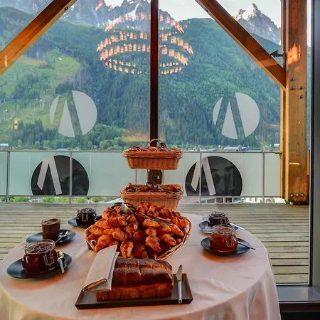 Alpina Eclectic 4* Chamonix