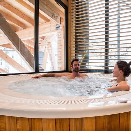 Otel Alpina Eclectic 4*