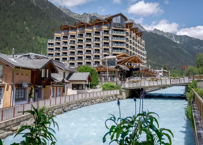Alpina Eclectic Hotel Chamonix