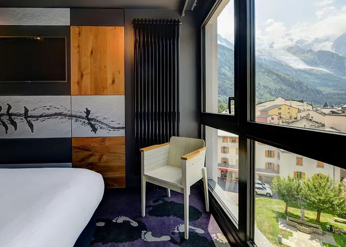 Отель Alpina Eclectic 4*