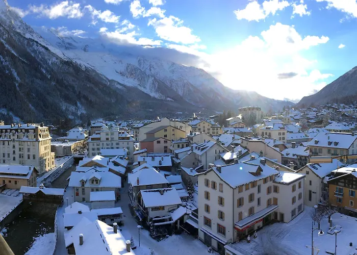 アルピナ エクレクティック ホテル